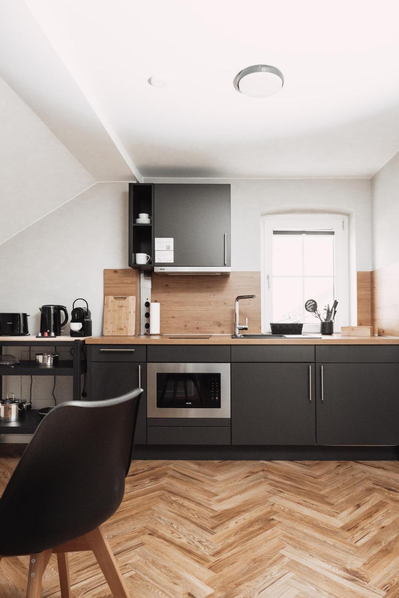 Dom Apartment III - Modern & Zentral Mit Kostenfreiem Parkplatz Fulda Eksteriør billede